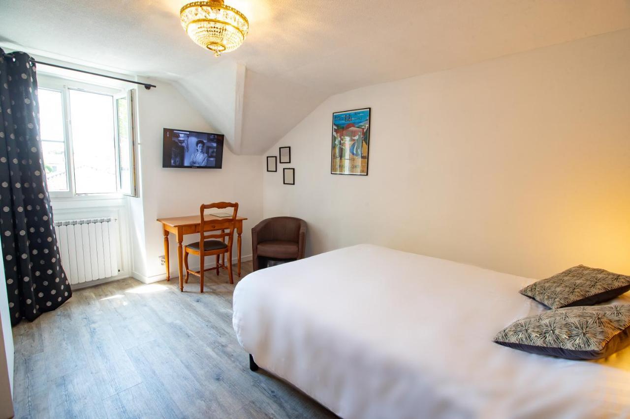 Hostellerie Du Parc Cambo-les-Bains Luaran gambar